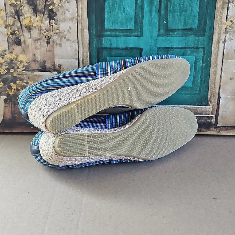NEW SAS Women's Becky Bright Blue Stripe Wedge Shoes Size 8.5 N